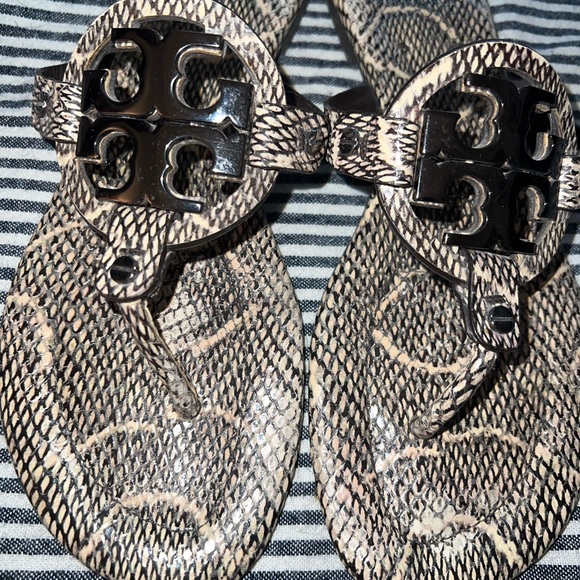 Tory Burch Miller 2 Black Python Snakeskin Leather Millers Miller Sandals 10.5 - Picture 2 of 5